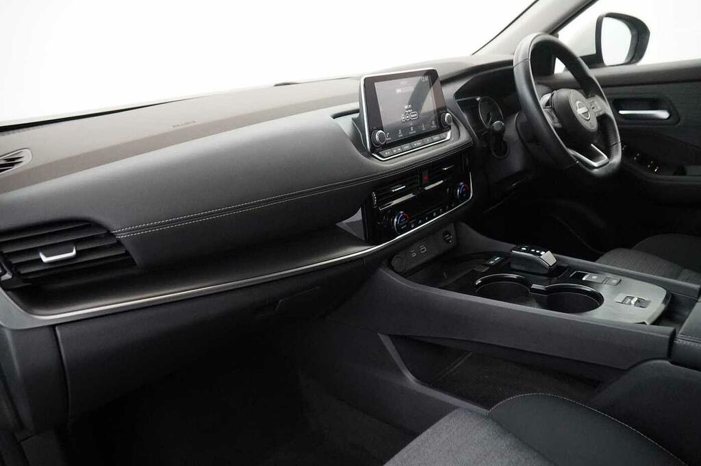 Nissan X-Trail 1.5 E-power 204 Acenta Premium X-tronic With DV24YCD White #2