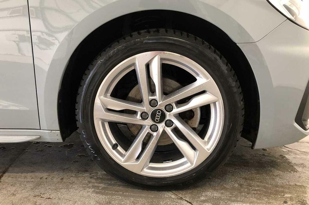 Audi A1 S Line 35 Tfsi 150 Ps S Tronic SL22UGM Grey #5