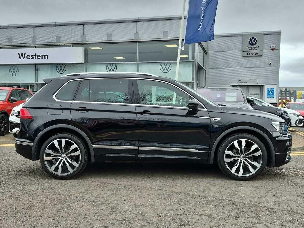Volkswagen Tiguan R-line Tech 2.0 Tdi 2Wd 150Ps 6-Speed Black #4