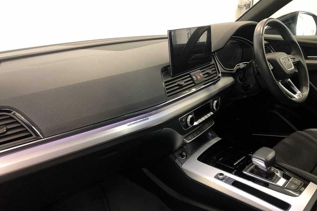 Audi Q5 S Line 40 Tdi Quattro 204 Ps S Tronic SN22BJW Black #2