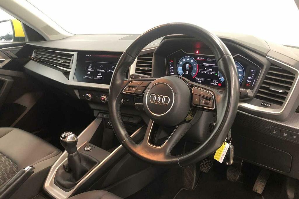 Audi A1 Sport 30 Tfsi 116 Ps 6-Speed SB68FXL Yellow #6