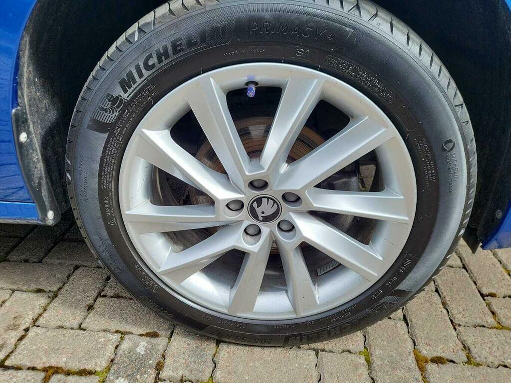 Skoda Kamiq 1.0 Tsi 95 Se Edition YX25PUE Blue #5