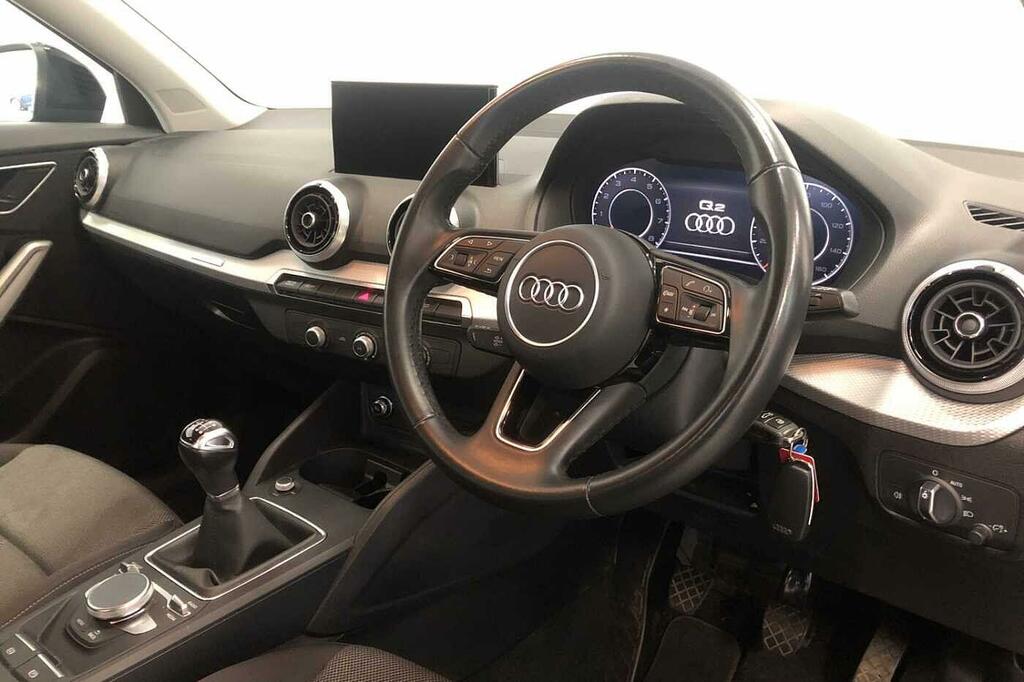 Audi Q2 Sport 30 Tfsi 110 Ps 6-Speed SL22XRE Black #6