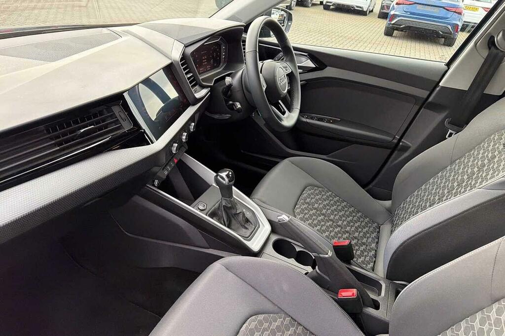 Audi A1 Sport 30 Tfsi 110 Ps S Tronic Grey #2