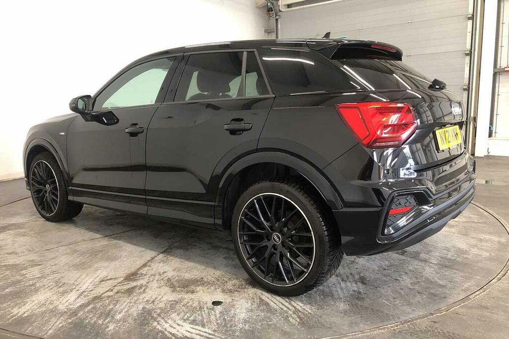 Audi Q2 Black Edition 35 Tfsi 150 Ps S Tronic NV21KNK Black #3