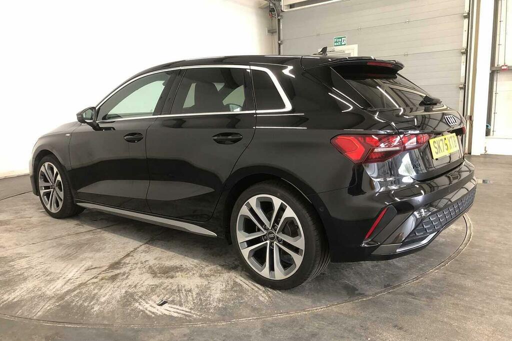 Audi A3 Sportback S Line Tfsi 150 Ps S Tronic SK75XTB Black #3