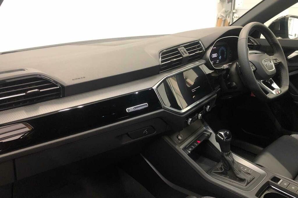 Audi Q3 Black Edition 35 Tdi 150 Ps S Tronic SK75YRZ Grey #2