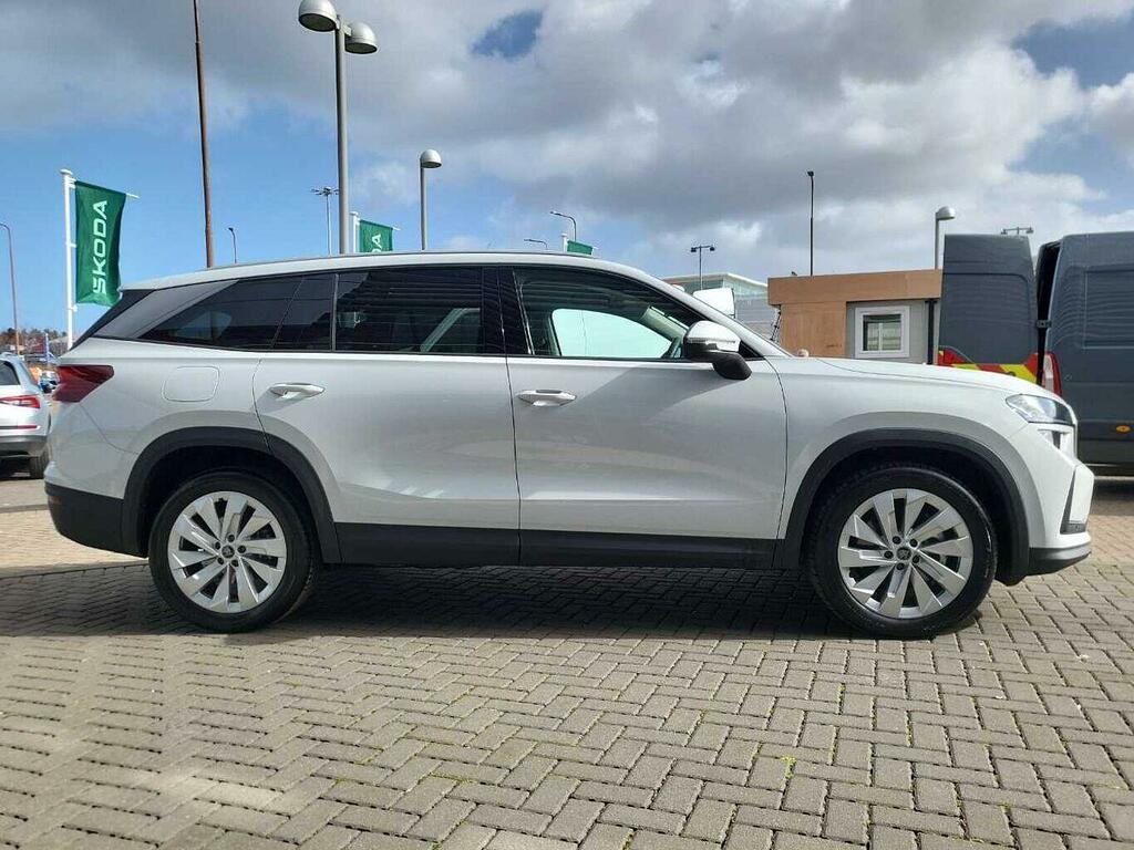 Skoda Kodiaq 2.0 Tsi 204 Se L 4X4 Dsg 7 Seat WP75FML White #4