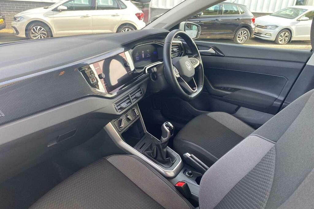 Volkswagen Polo 1.0 Tsi Life SK73JRZ White #2