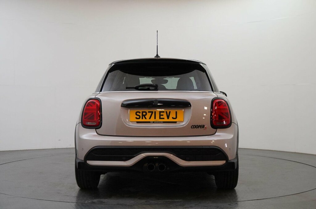 Mini Hatch 5-Door Hatch Cooper S Exclusive SR71EVJ Grey #6