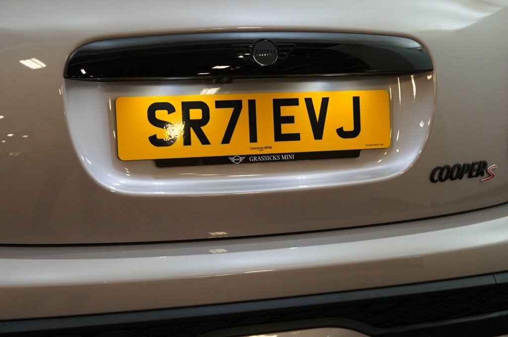 Mini Hatch 5-Door Hatch Cooper S Exclusive SR71EVJ Grey #5