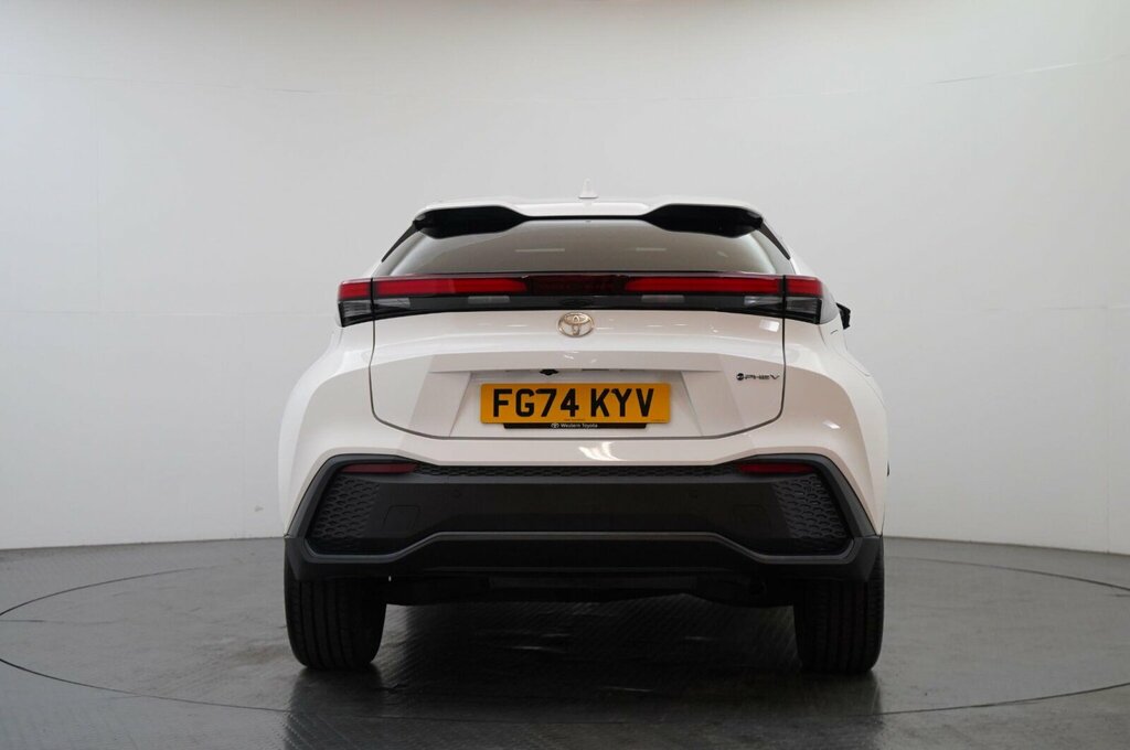 Toyota C-Hr 2.0 Vvt 13.6Kwh Design Cvt Euro 6 Ss FG74KYV White #5