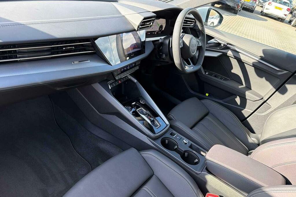 Audi A3 S Line Tfsi 150 Ps S Tronic SN75YEY White #2