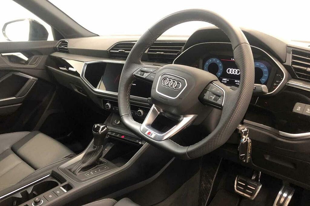 Audi Q3 Black Edition 35 Tfsi 150 Ps S Tronic SF75WWM Grey #6