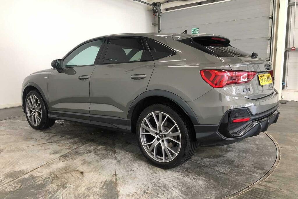 Audi Q3 Black Edition 35 Tfsi 150 Ps S Tronic SF75WWM Grey #3