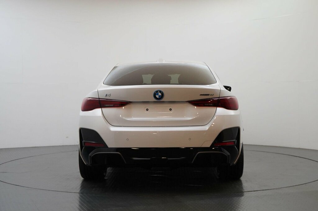 BMW i4 I4 Edrive40 M Sport SM75BZJ White #5