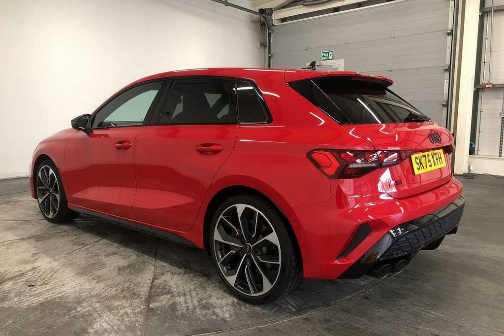 Audi A3 Black Edition Tfsi 333 Ps S Tronic SK75XTH Red #3