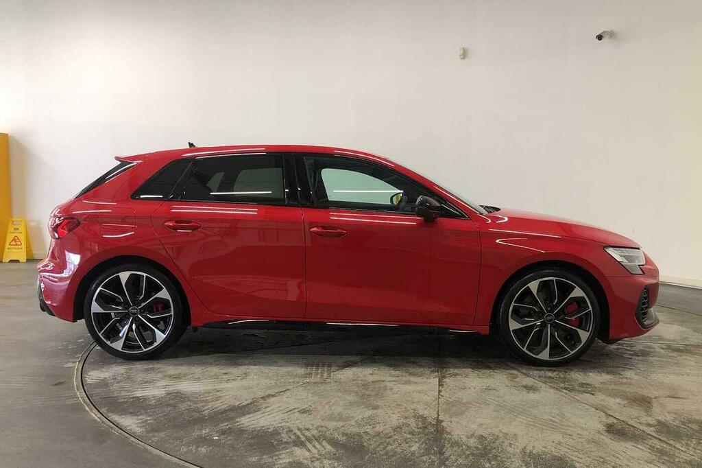 Audi A3 Black Edition Tfsi 333 Ps S Tronic SK75XTH Red #4