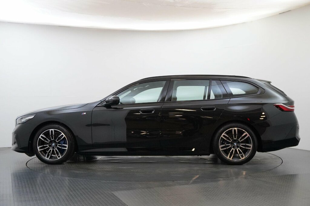BMW i5 I5 Edrive40 M Sport Touring SM75VZC Black #4