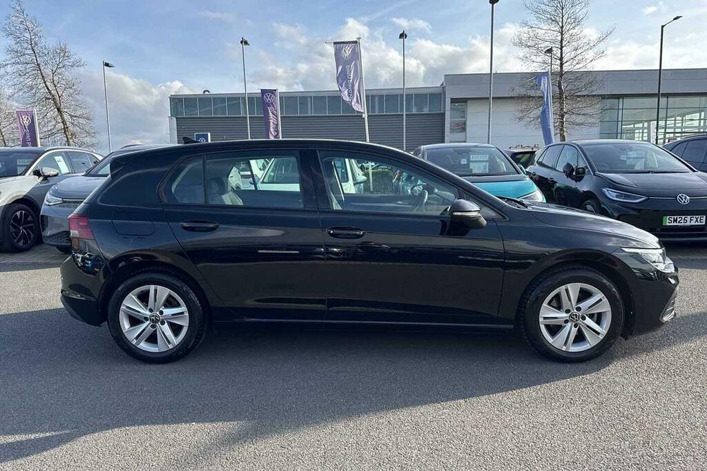 Volkswagen Golf 1.0 Tsi Life Black #4