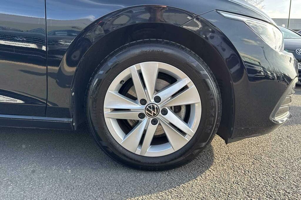 Volkswagen Golf 1.0 Tsi Life Black #5