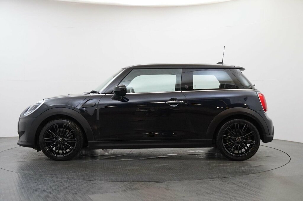 Mini Hatch 3-Door Hatch Cooper Exclusive YG22YKL Black #4