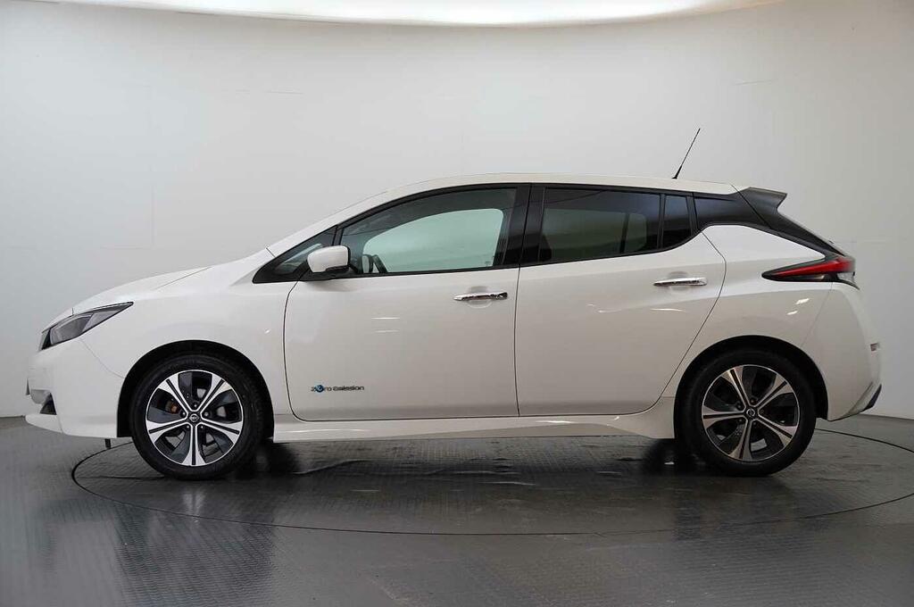 Nissan Leaf 40Kw N-connecta With Sat Nav And 360 Around V HF22XEA White #5