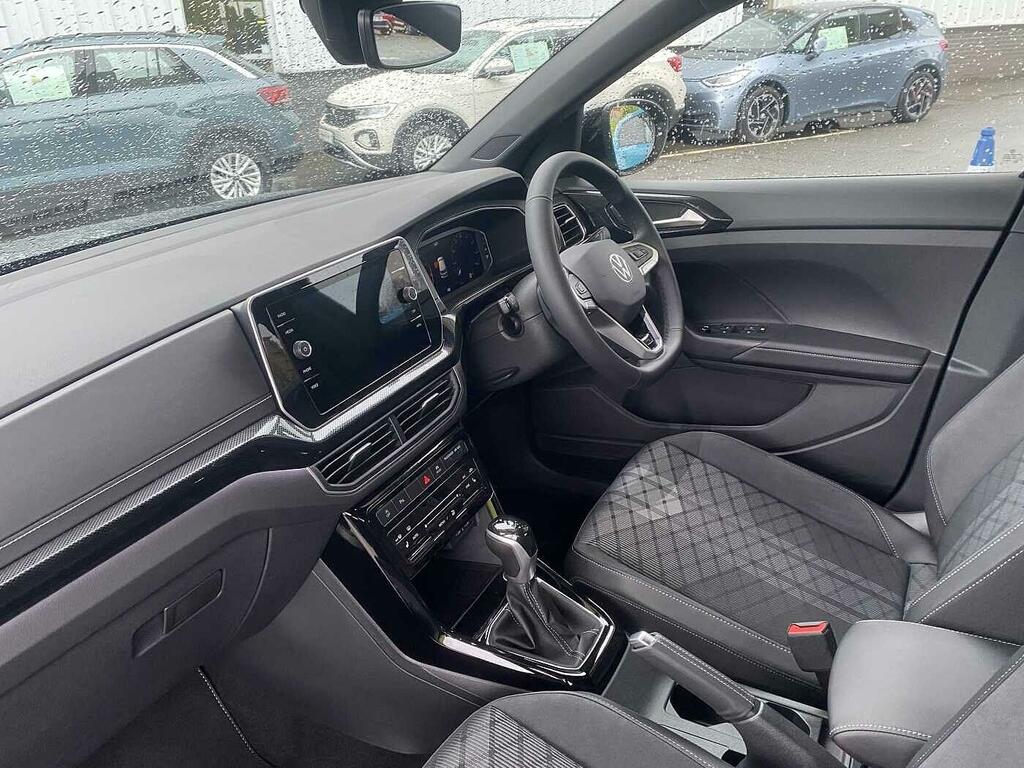 Volkswagen T-Cross 1.5 Tsi R-line Dsg Black #2