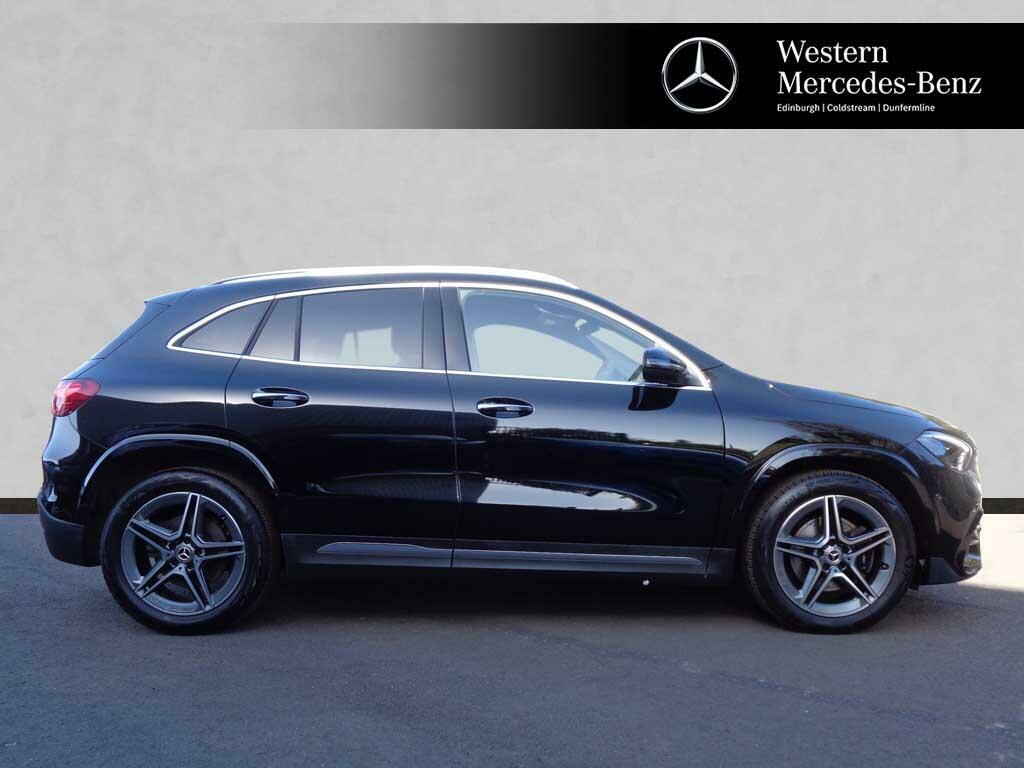 Mercedes-Benz GLA Class Gla 220 D 4Matic Amg Line Executive SL74ZVV Black #6