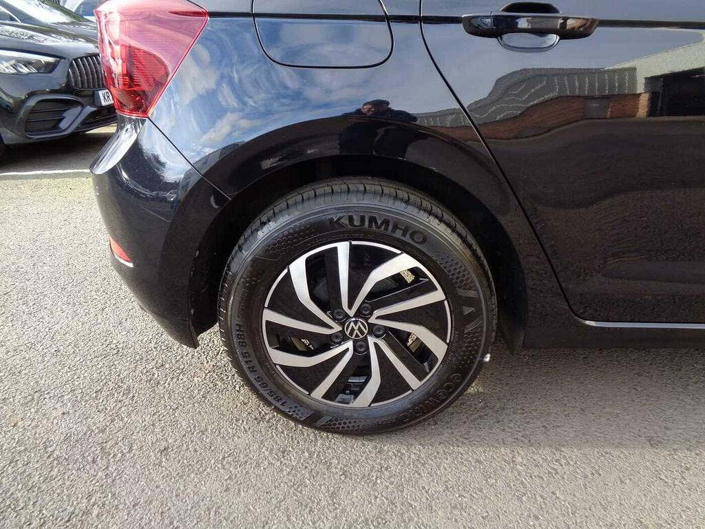 Volkswagen Polo 1.0 Tsi Life Dsg SL74FFD Black #4