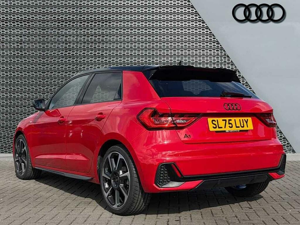Audi A1 Black Edition 30 Tfsi 116 Ps 6-Speed SL75LUY Red #3