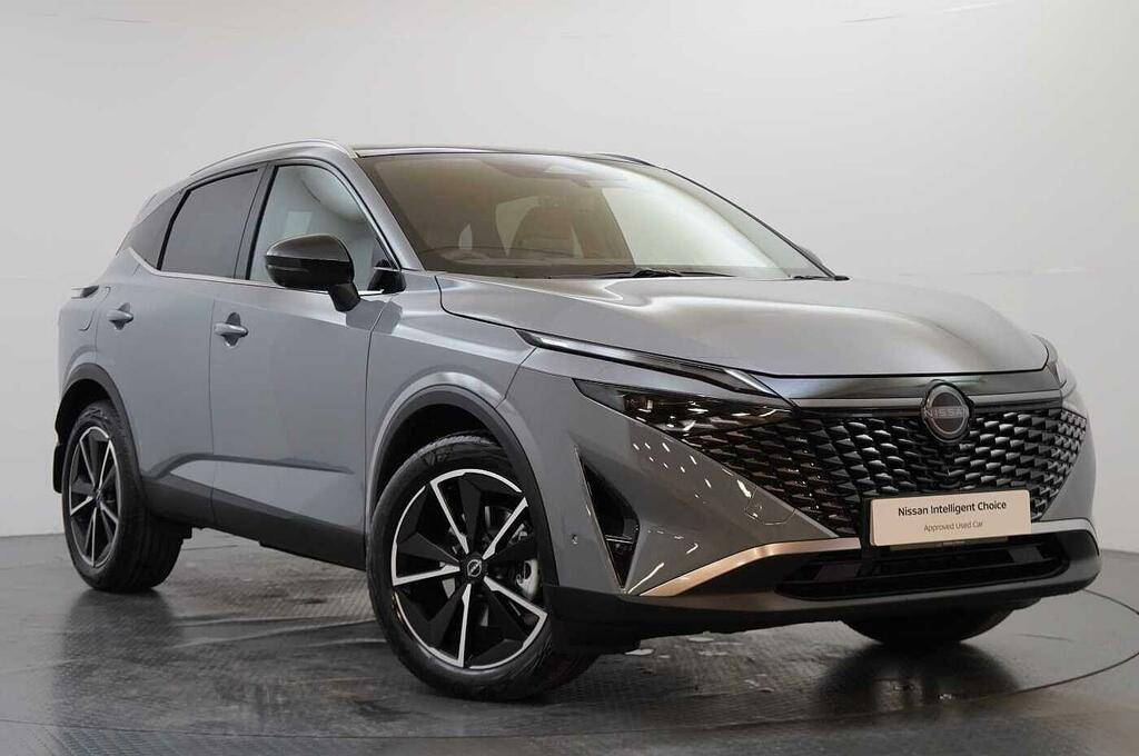 Nissan Qashqai 1.5 205 E-power Tekna With Glass Roof And Pro Grey