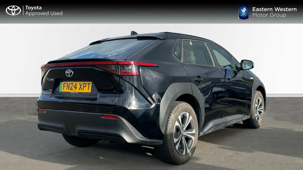 Toyota bZ4X 71.4Kwh Pure 11Kw Obc FN24XPT Black #2