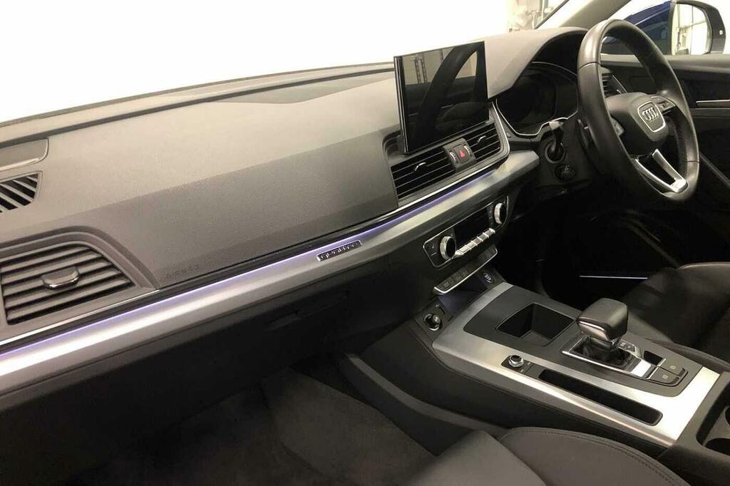 Audi Q5 Sport 40 Tdi Quattro 204 Ps S Tronic DA72VLF Blue #2