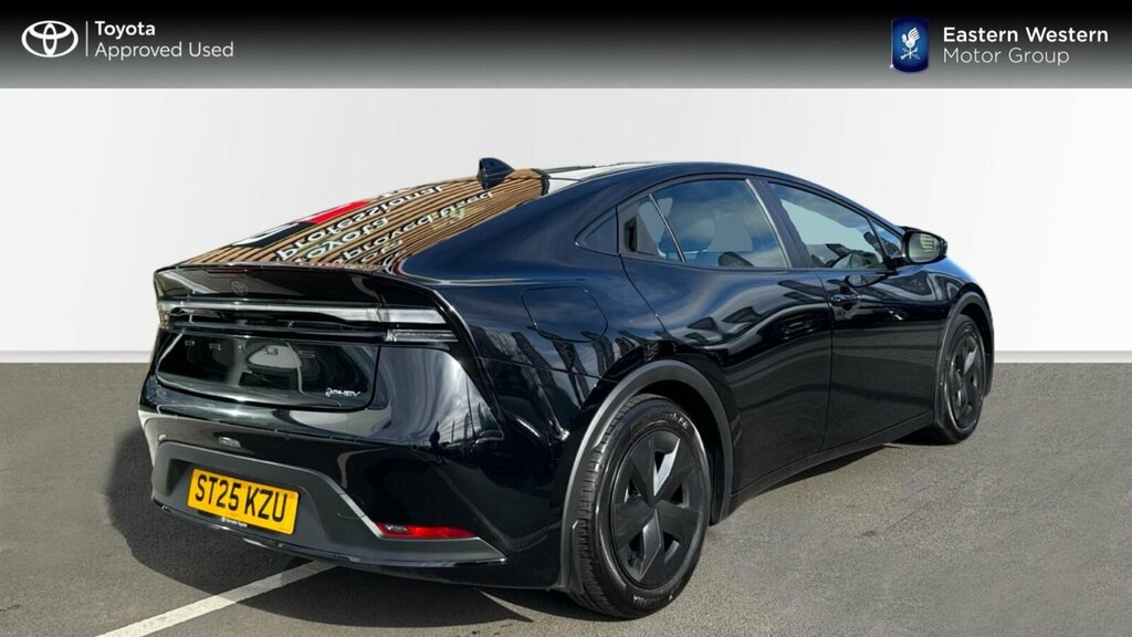 Toyota Prius 2.0 13.6Kwh Design Cvt Euro 6 Ss ST25KZU Black #2