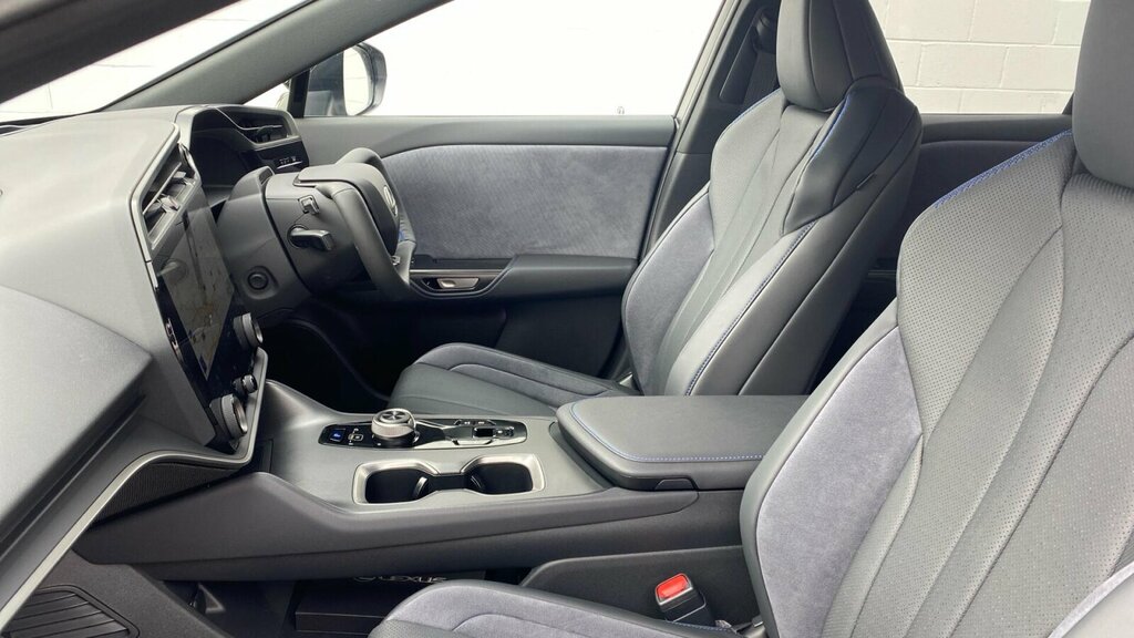 Lexus RZ 550E 77Kwh F Sport Suv Direct4 SJ26HBZ Silver #6