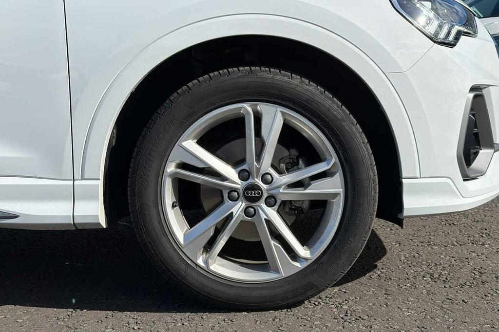 Audi Q3 S Line 35 Tfsi 150 Ps S Tronic SN75YFC White #5