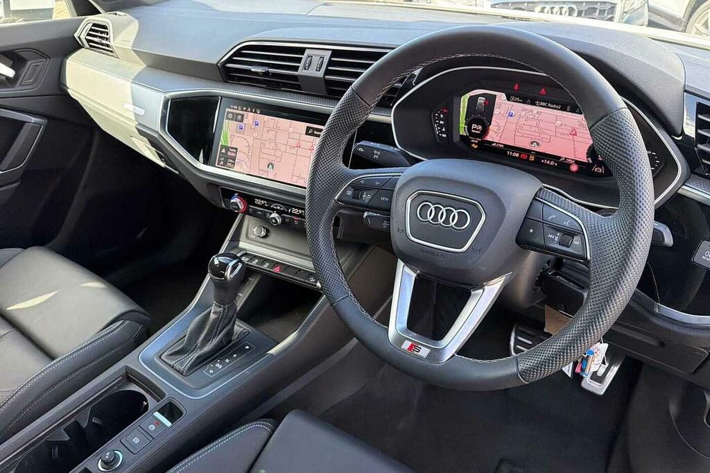 Audi Q3 S Line 35 Tfsi 150 Ps S Tronic SN75YFC White #6