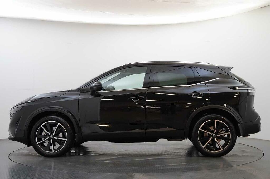 Nissan Qashqai 1.5 205 E-power Tekna With Glass Roof And Pro SA75OOG Black #5