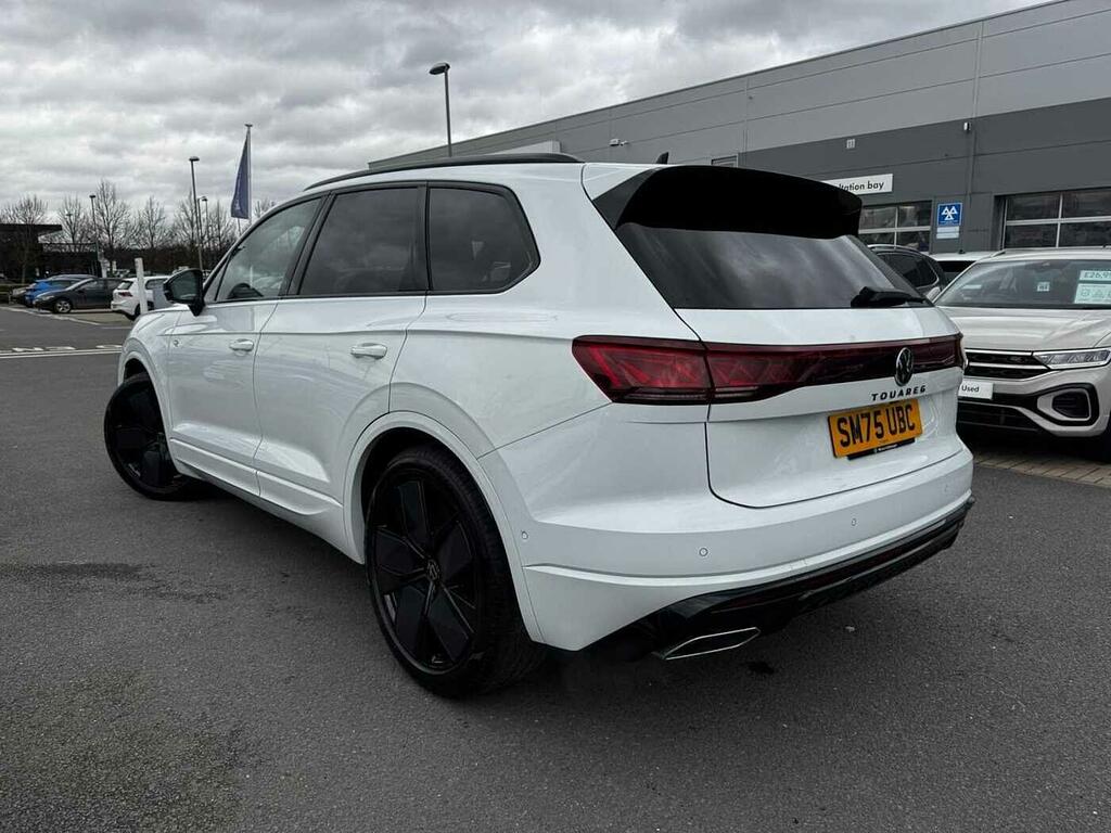 Volkswagen Touareg 3.0 V6 Tdi 4Motion 286 Black Edition Tip SM75UBC White #3