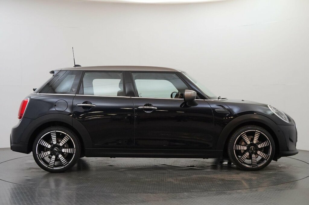 Mini Hatch 5-Door Hatch Cooper Exclusive SK23YFF Black #6