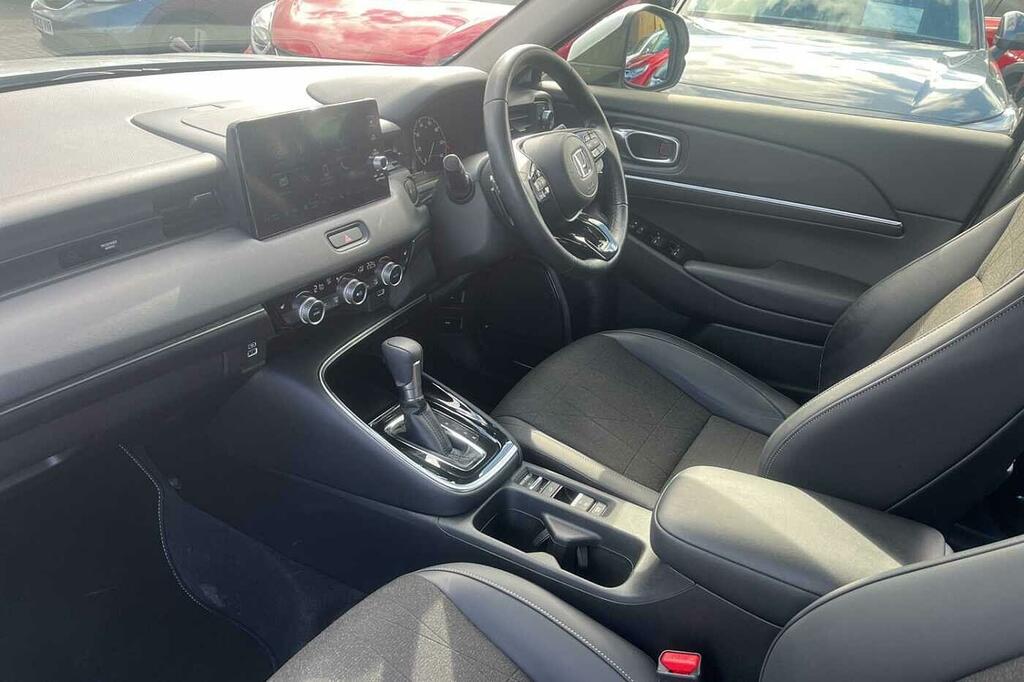 Honda Hr-V 1.5 Ehev Advance Cvt SL71MXZ White #2
