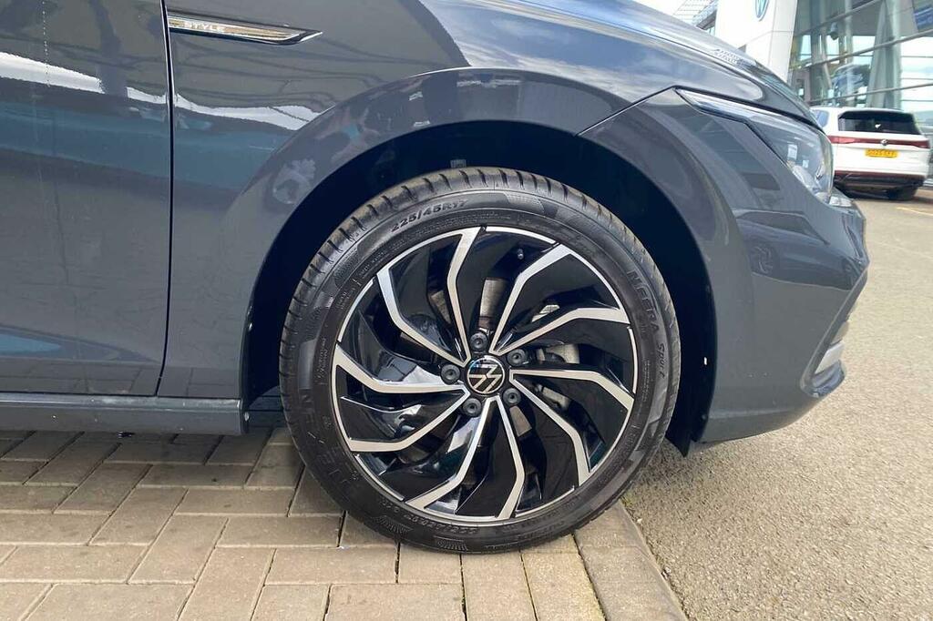 Volkswagen Golf 1.5 Tsi 150 Style SK73JTU Grey #5