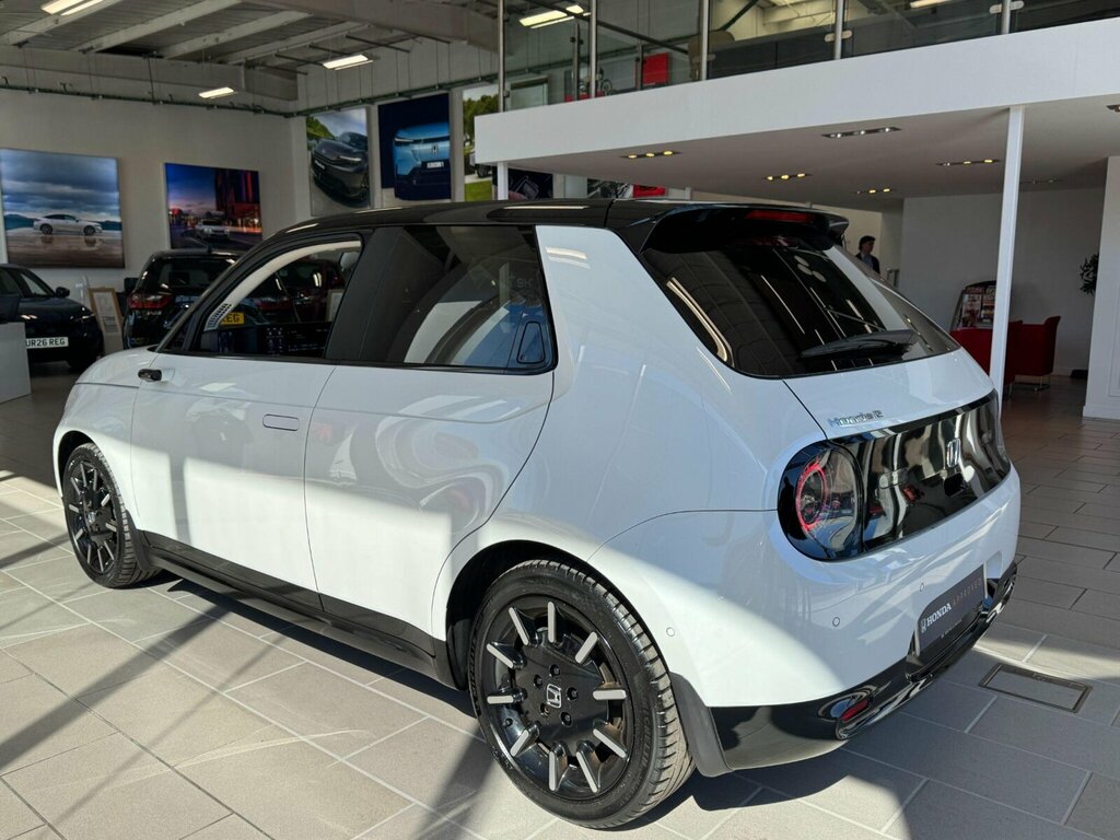 Honda E 35.5Kwh Advance 17In Alloy SR71FCP White #3