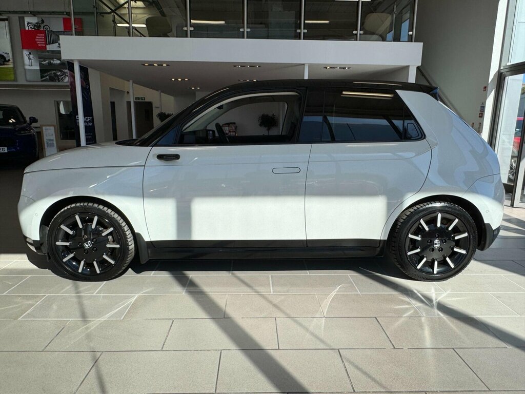 Honda E 35.5Kwh Advance 17In Alloy SR71FCP White #2