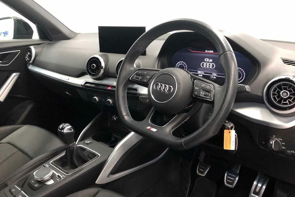 Audi Q2 Black Edition 30 Tfsi 110 Ps 6-Speed SK22AVY Black #6