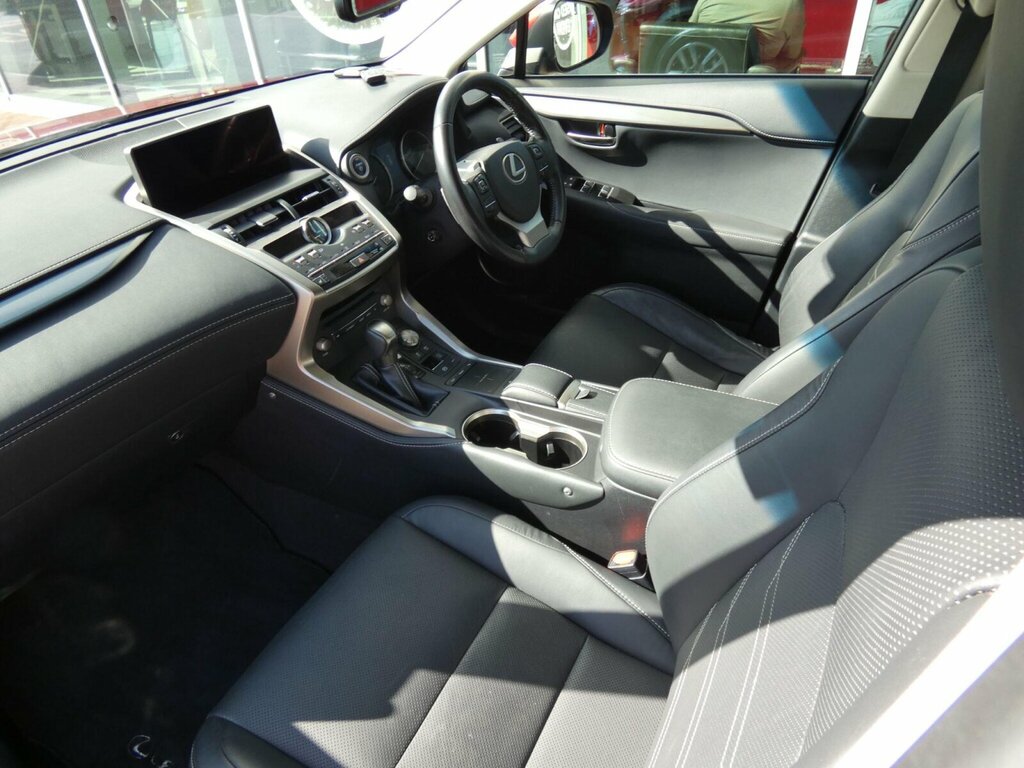 Lexus NX 2.5 300H Premium E-cvt 4Wd Euro 6 Ss ST19EDV Red #2