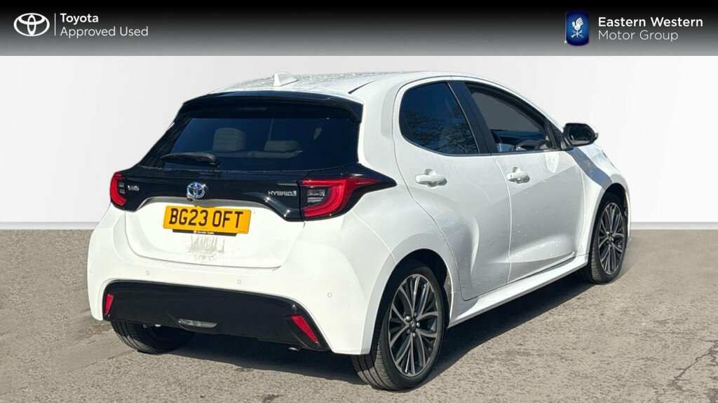 Toyota Yaris 1.5 Vvt-h Excel E-cvt Euro 6 Ss BG23OFT White #2