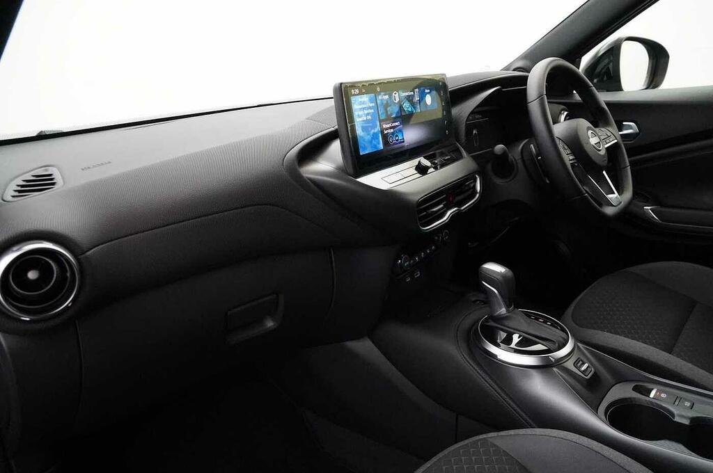 Nissan Juke 1.0 Dig-t 114 N-connecta Dct With Sat Nav And BN75KGY Grey #2