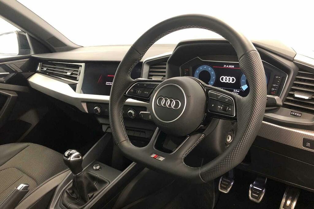 Audi A1 Black Edition 25 Tfsi 95 Ps 5-Speed SL75GSO Blue #6